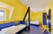 Kamar Tidur 6 Bed'nBudget Expo-Hostel Rooms