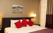 Kamar Tidur 5 Golden Tulip Hail