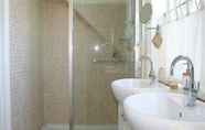 Toilet Kamar 2 Tabsfield B&B