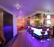 Bar, Cafe and Lounge 6 Hotel Amaris