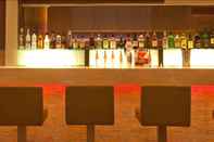 Bar, Cafe and Lounge The Raintree, Anna Salai