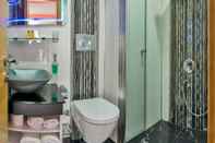 Toilet Kamar Taxim Trend Suites