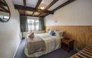 ห้องนอน 2 Adventure Lodge & Motel