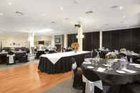 Functional Hall Checkers Resort & Conference Centre