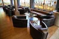 Bar, Cafe and Lounge The Aviator Hotel OR Tambo International Airport