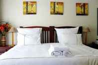 Kamar Tidur See More Guest House