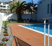 Swimming Pool 2 Madeira Bright Star Hotel