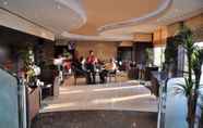 Bar, Kafe dan Lounge 4 City Hotel