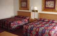 Kamar Tidur 4 North Country Inn & Suites