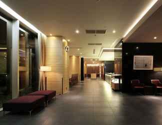 Lobby 2 Candeo Hotels Kameyama