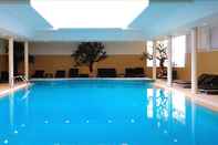 Swimming Pool BV Grand Hotel Assisi