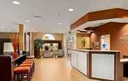 Lobby 2 Microtel Inn & Suites by Wyndham Ozark