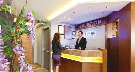 ล็อบบี้ 2 Emerald Hotel