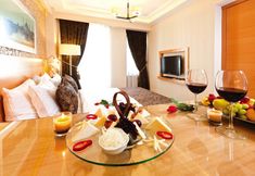 ห้องนอน 7 Emerald Hotel