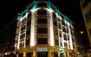 Bên ngoài 4 Hotel Aroi Ponferrada