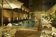 Kolam Renang Hotel Golden Dragon