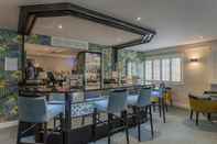 Bar, Cafe and Lounge Orsett Hall Hotel