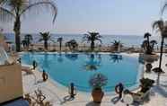 Swimming Pool 2 Grand Hotel La Playa