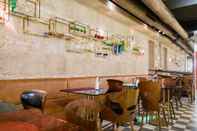 Bar, Cafe and Lounge Casa Gracia Barcelona - Hostel