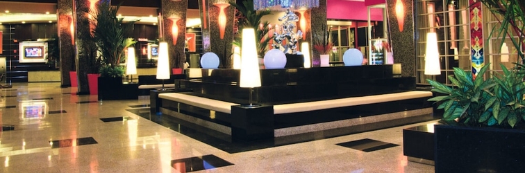 Sảnh chờ Hotel Riu Plaza Panama