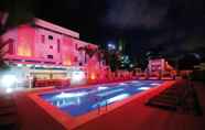 Swimming Pool 5 Hotel Riu Plaza Panama