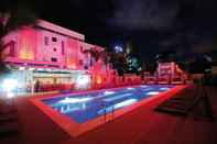 Swimming Pool Hotel Riu Plaza Panama