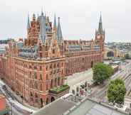 Nearby View and Attractions 2 St. Pancras Renaissance Hotel London