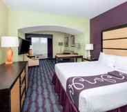 Bedroom 3 La Quinta Inn & Suites by Wyndham Hinesville - Fort Stewart