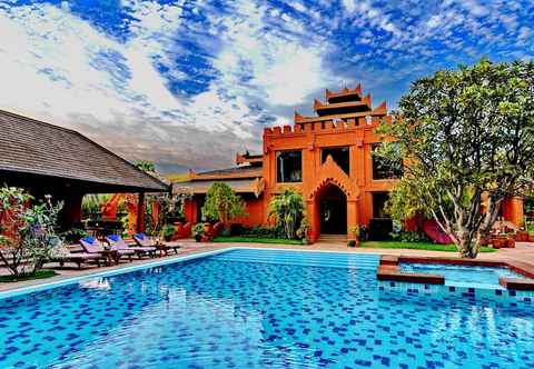 สระว่ายน้ำ Myanmar Treasure Resort Bagan