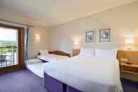 Bedroom Days Inn by Wyndham Lockerbie Annandale Water