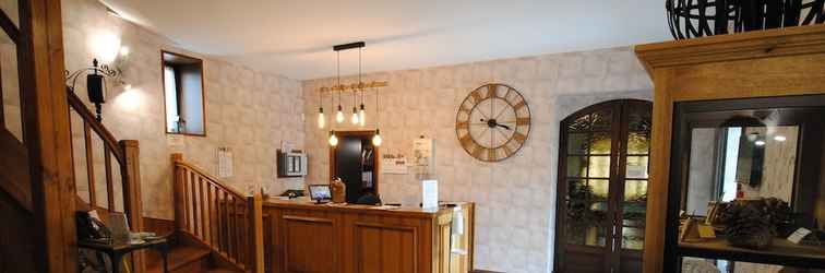 Lobby Hostellerie du Perigord Vert