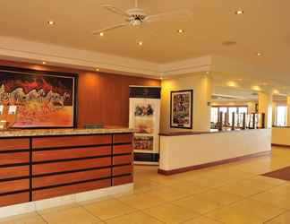 Lobi 2 Protea Hotel by Marriott Polokwane Ranch Resort