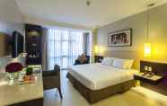 Kamar Tidur 4 The B Hotel