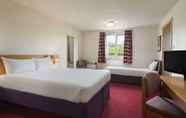 Kamar Tidur 6 Days Inn by Wyndham Tewkesbury Strensham