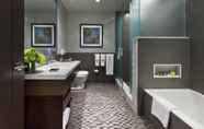 In-room Bathroom 2 The Pearl New York