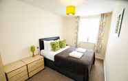 Kamar Tidur 6 Your Stay Bristol Orchard Gate