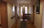 Lobi 4 Burwood Bed And Breakfast