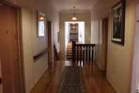 Lobi Burwood Bed And Breakfast