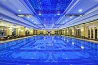 Swimming Pool Chateau Star River Guangzhou Peninsula