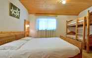 Bedroom 5 Hotel Garni Edy