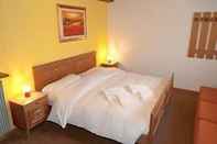 Bedroom Hotel Garni Edy