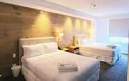 Kamar Tidur 6 Crown Hotel Surry Hills