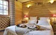 Phòng ngủ 3 Alp'Hotel