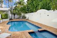 Swimming Pool Andari Holiday Apartments