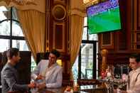 Bar, Kafe, dan Lounge Jumeirah Zabeel Saray