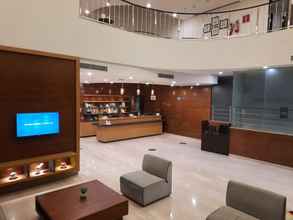 Sảnh chờ 4 Four Points by Sheraton Vadodara