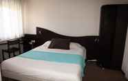 Kamar Tidur 7 Brit Hotel Confort Manosque Cadarache