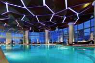 Swimming Pool Sofitel Guangzhou Sunrich