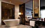 In-room Bathroom 5 Sofitel Guangzhou Sunrich