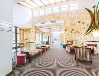 Lobby 2 The Fairway Hotel, Spa & Golf Resort